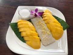 -Dang restaurant (patong phuket)