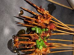 -吞鱼兽麻辣烤鱼(万达店)