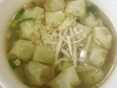 -老西白点心店
