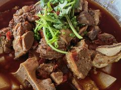 -大众跷脚牛肉馆·非遗传承单位(峨眉山店)