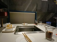 -海底捞火锅(长宁路龙之梦店)