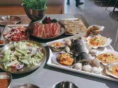 -围炉肉舍•炭烤活鳗•丹东海鲜烤肉(步行街店)