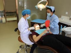 -佛山中大口腔医院·市二级口腔专科医院