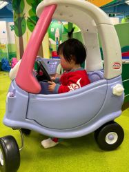 -莫莉幻想儿童乐园(武汉保利广场店)