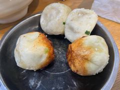 -黄阿姨锅贴大王(万航渡路店)