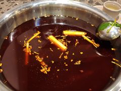 -肖肖酸萝卜鱼火锅(总店)