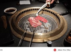 -铭牛烧肉·和牛海鲜自助(高新月牙湖店)