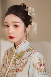 -艾米丽婚纱礼服