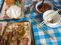 -老街烧烤大排档·地道湖北菜·龙虾馆(汉口火车站店)