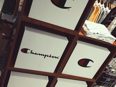 -Champion(武汉国际广场店)