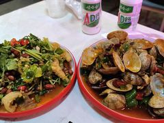 -海盗船. 龙虾烧烤. 酒馆