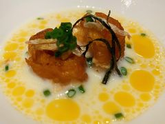 餐前小食咸豆浆油条-杭州西子湖四季酒店·金沙厅
