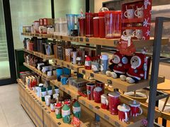 零售区-星巴克(北辰西路店)