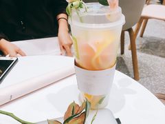 -奈雪的茶(湖滨银泰in77C区PRO店)