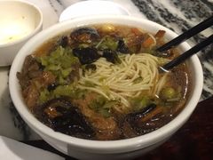 -功德林(南京西路店)