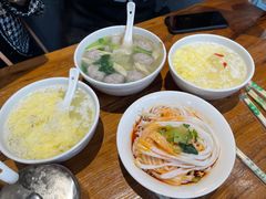生汆丸子汤-子午路张记肉夹馍(翠华路店)