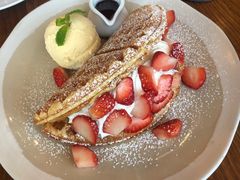 -ROAST coffee & eatery