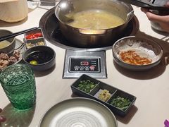-喃喃椰·糟粕醋·椰子鸡火锅(七堡花园店)