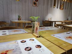 大堂-炖物24章·顺时轻养茶(杭州保利时光里店)