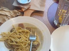 -必胜客(阿罗海店)