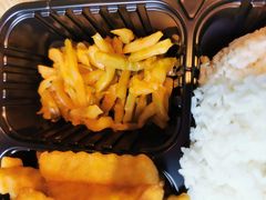 -美食小镇·观赏珍稀鸟类·长隆熊猫酒店