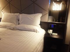 床头-桔子酒店(天津五大道店)