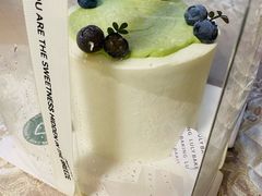 简约水果蛋糕A款-鹿里烘焙LulyBaking(东二环泰禾广场店)