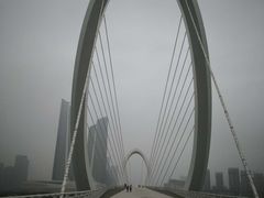 -南京眼步行桥