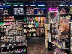 -酷乐潮玩(五道口购物中心店)