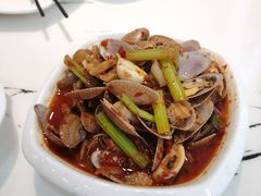 -凤凰路何眼镜香辣蟹(花果园店)