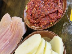 -黄潇洒老火锅(九眼桥宏济巷店)