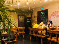 大堂-万记麻辣烫国展总店