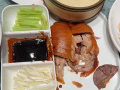 -凤凰园烤鸭店·唐山菜·传承花椒肉(老唐丰路店)