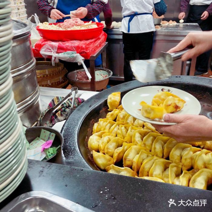 味一早餐(民安路店)鲜肉生煎图片