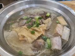 -福屿鲜捞小吃·捞化(福屿总店)