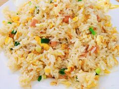 蛋炒饭-拿渡·水煮鱼麻辣香锅(王府井奥莱·香江小镇店)