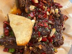 -有红鸡毛店·川菜(建设路店)