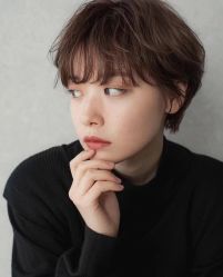 -变画·发型STUDIO