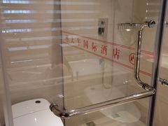 -兴芮温泉度假区