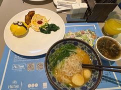 -海口绿发希尔顿酒店-田园汇自助餐·三文鱼·海鲜