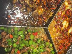 -蜀香三绝·牛蛙·烤鱼·天府炒鸡(安丘泰华店)