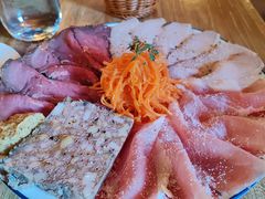 -羽深肉铺 Steak & Wine