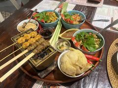 -DiAtas by Art Cafe Bumbu Bali