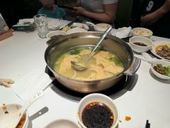 -烹然四季椰子鸡火锅(姚家园万象汇店)