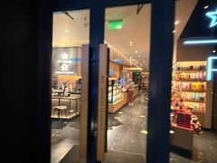 -星巴克臻选(上海长风大悦城店)