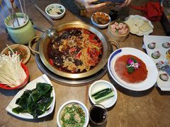 -潮火锅·麻辣牛肉火锅(观音桥方圆·LIVE店)