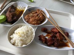 -同济大学本部学苑饮食广场