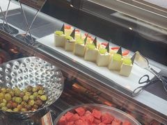 -宝利来国际大酒店-凤凰阁旋转餐厅