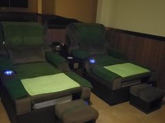 -御足专业足疗·按摩·SPA