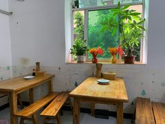 -贵州沾水米线(学田湾店)